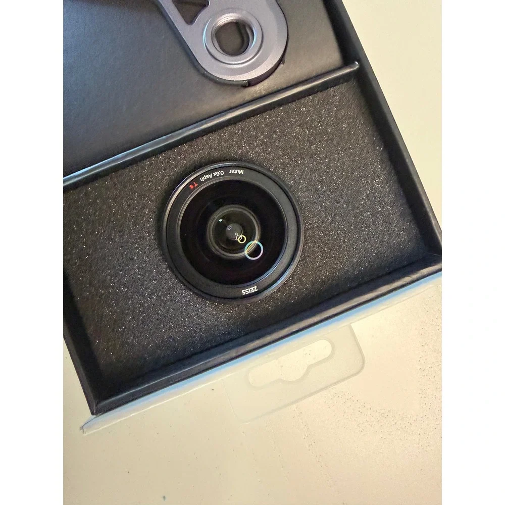ExoLens ZEISS Professional Wide-Angle Lens System iPhone 6 6s Mutar 0.6x Asph T*